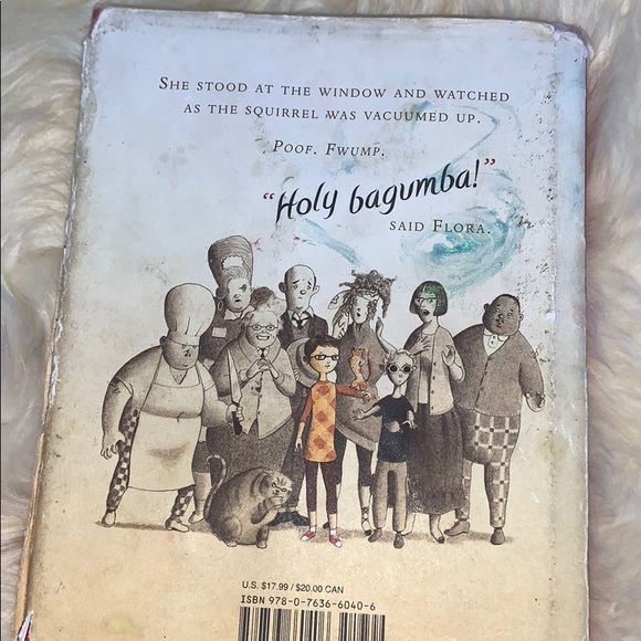 Flora and Ulysses book. Author Kate Dicamillo - Picture 3 of 3